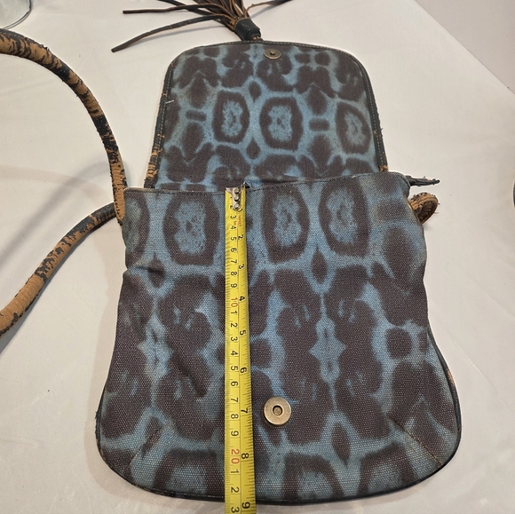 Ed Hardy Blue and Brown Floral Leopard Crossbody Pouch with Tassel - Picture 5 of 6